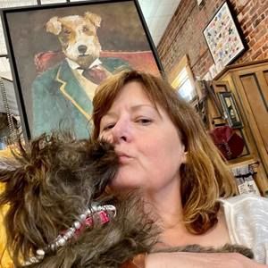 Meet your Posher, Caroline